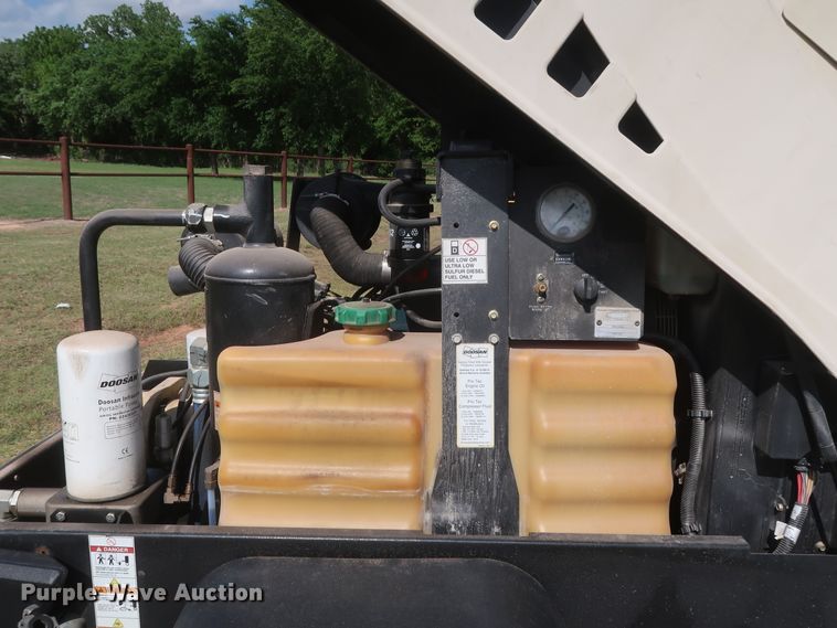 image for item DH0907 2014 Doosan C185WKUB-FX-T4I  air compressor