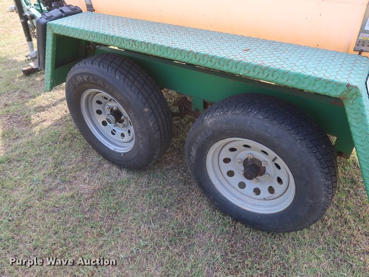 image for item DH0908 2013 Wylie EXP500S tank trailer