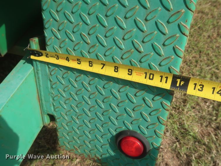 image for item DH0908 2013 Wylie EXP500S tank trailer