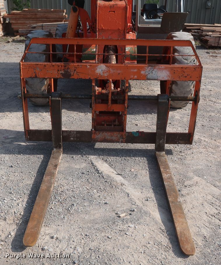 image for item DH0910 2007 Xtreme XRM1045  telehandler