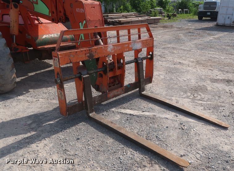 image for item DH0910 2007 Xtreme XRM1045  telehandler