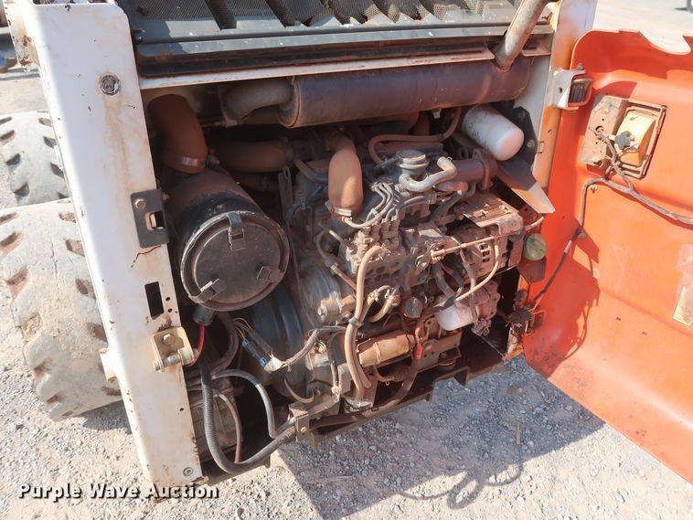 image for item DH0911 2011 Bobcat S205  skid steer loader