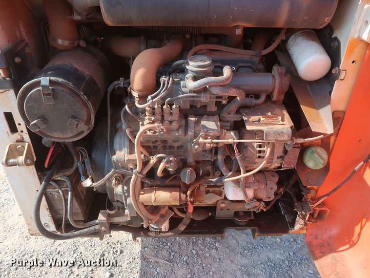 image for item DH0911 2011 Bobcat S205  skid steer loader