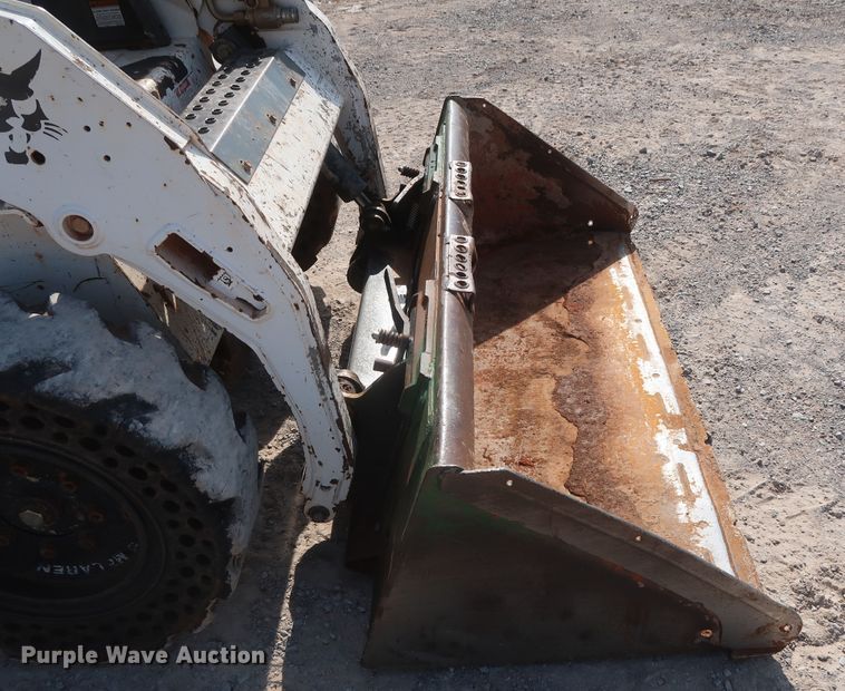 image for item DH0911 2011 Bobcat S205  skid steer loader