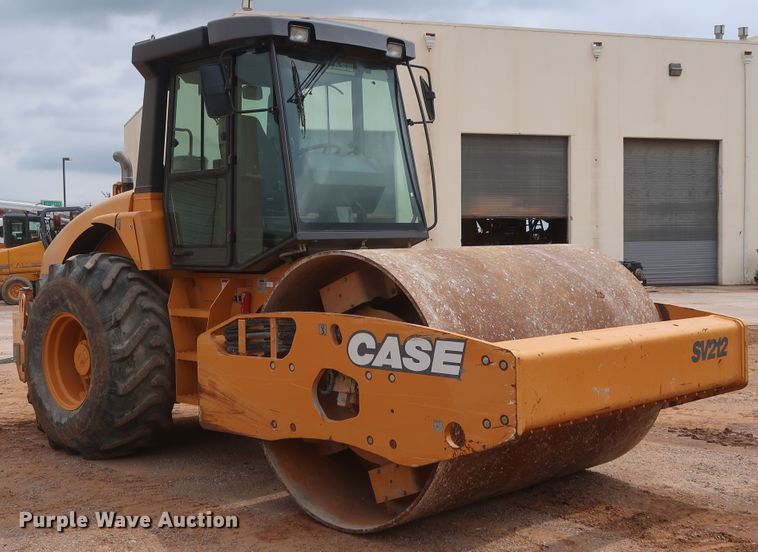 image for item DH0917 2012 Case SV212  single drum vibratory roller