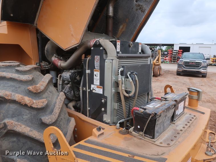 image for item DH0917 2012 Case SV212  single drum vibratory roller