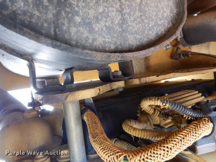 image for item DH2480 2006 Caterpillar CP-323C single drum vibratory roller