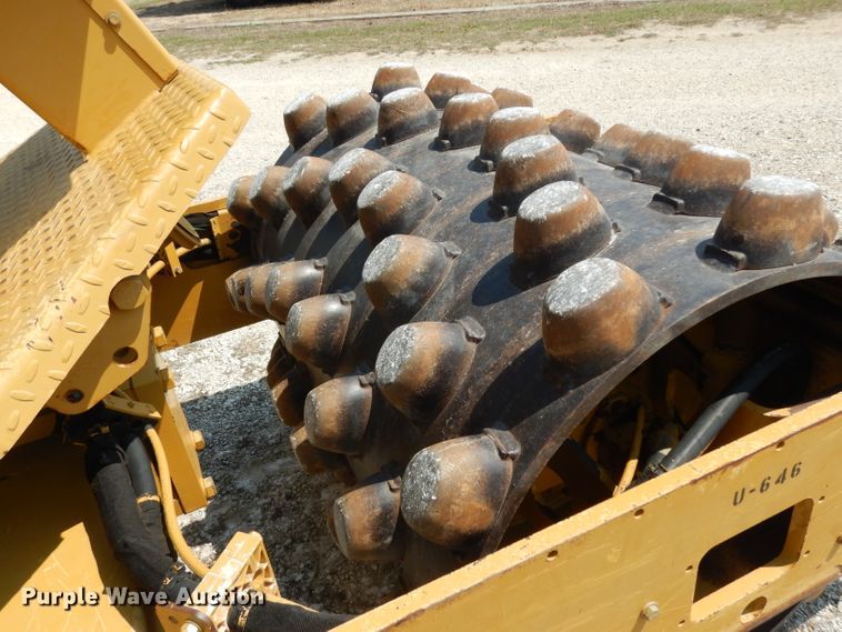 image for item DH2480 2006 Caterpillar CP-323C single drum vibratory roller