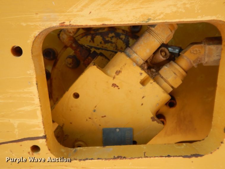 image for item DH2480 2006 Caterpillar CP-323C single drum vibratory roller