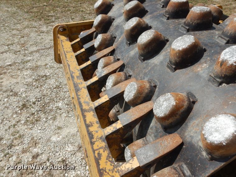 image for item DH2480 2006 Caterpillar CP-323C single drum vibratory roller