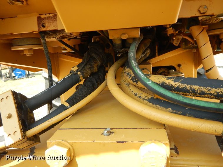 image for item DH2480 2006 Caterpillar CP-323C single drum vibratory roller