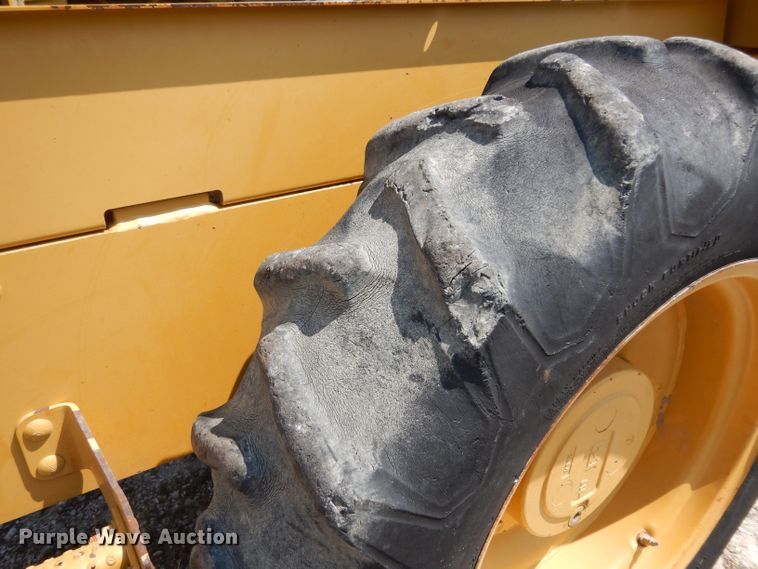 image for item DH2480 2006 Caterpillar CP-323C single drum vibratory roller