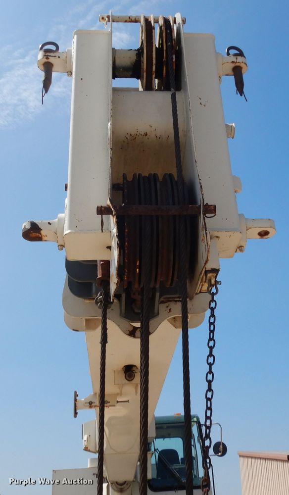 image for item DH2490 1999 Terex RT230 crane