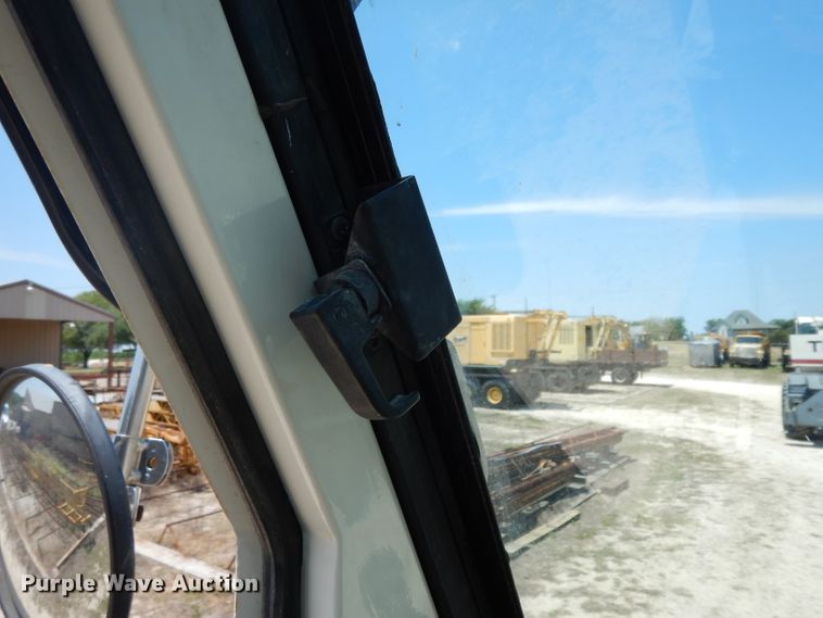 image for item DH2490 1999 Terex RT230 crane