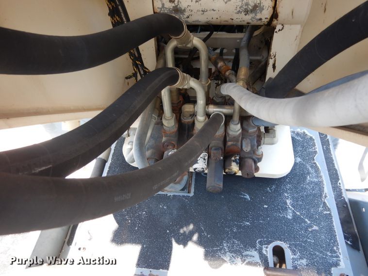 image for item DH2490 1999 Terex RT230 crane