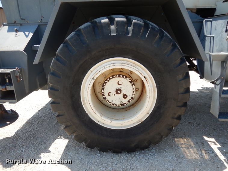 image for item DH2490 1999 Terex RT230 crane