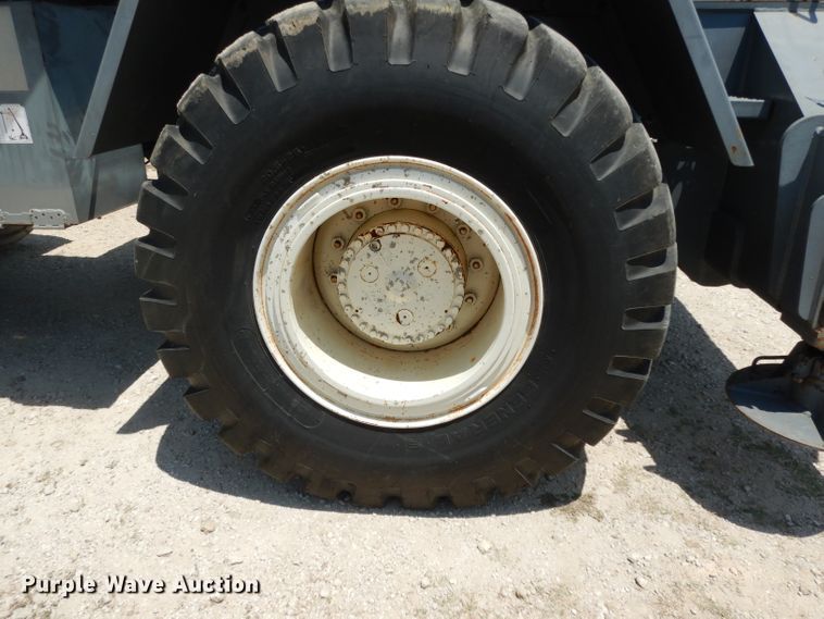 image for item DH2490 1999 Terex RT230 crane