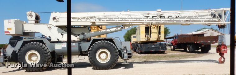 image for item DH2494 2001 Terex RT555 crane