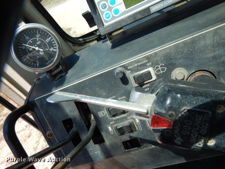 image for item DH2494 2001 Terex RT555 crane