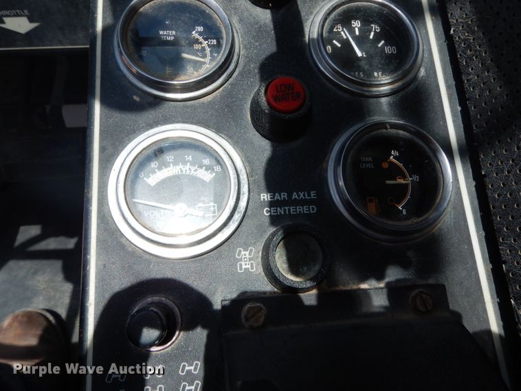 image for item DH2494 2001 Terex RT555 crane