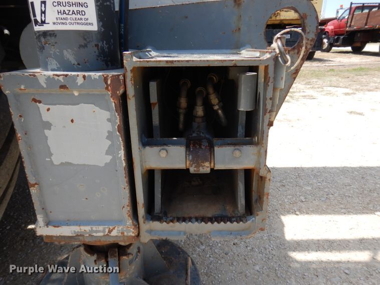 image for item DH2494 2001 Terex RT555 crane