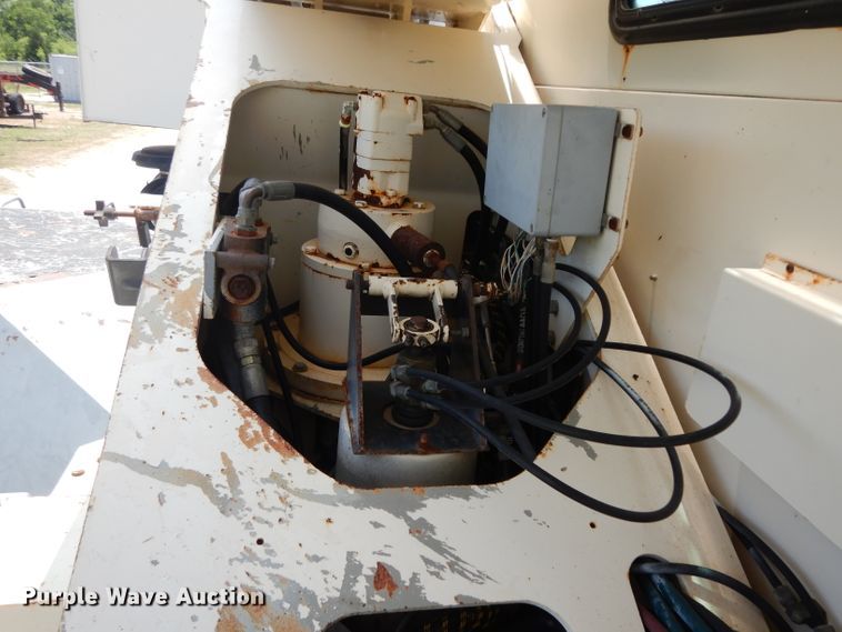 image for item DH2494 2001 Terex RT555 crane