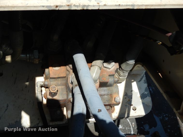 image for item DH2494 2001 Terex RT555 crane