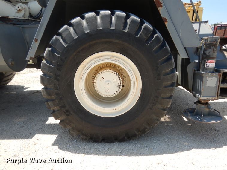 image for item DH2494 2001 Terex RT555 crane