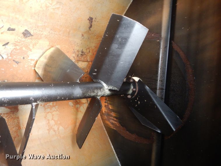 image for item DH4452 2015 Finn T120T-39  hydro seeder