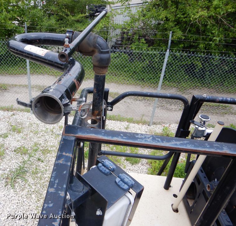 image for item DH4452 2015 Finn T120T-39  hydro seeder