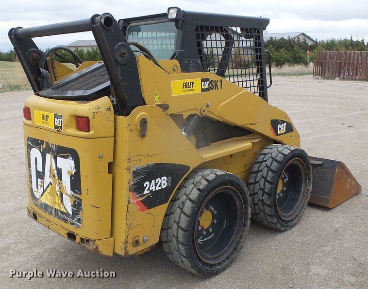 image for item DH4922 2012 Caterpillar 242B  Series 3 skid steer loader