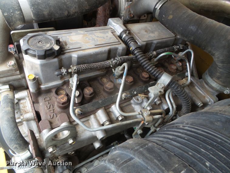 image for item DH4922 2012 Caterpillar 242B  Series 3 skid steer loader