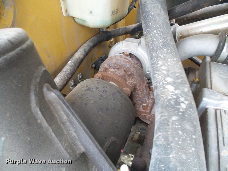 image for item DH4922 2012 Caterpillar 242B  Series 3 skid steer loader