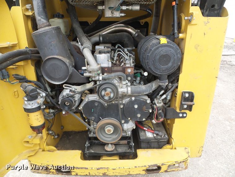 image for item DH4922 2012 Caterpillar 242B  Series 3 skid steer loader
