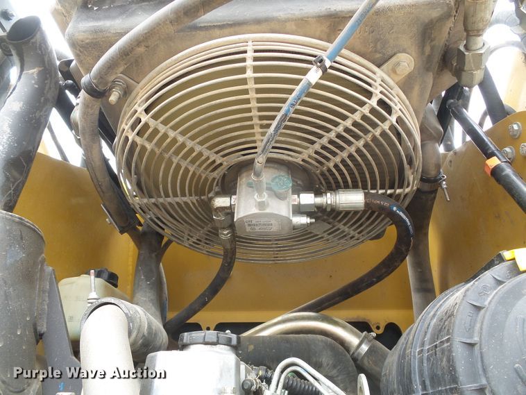 image for item DH4922 2012 Caterpillar 242B  Series 3 skid steer loader