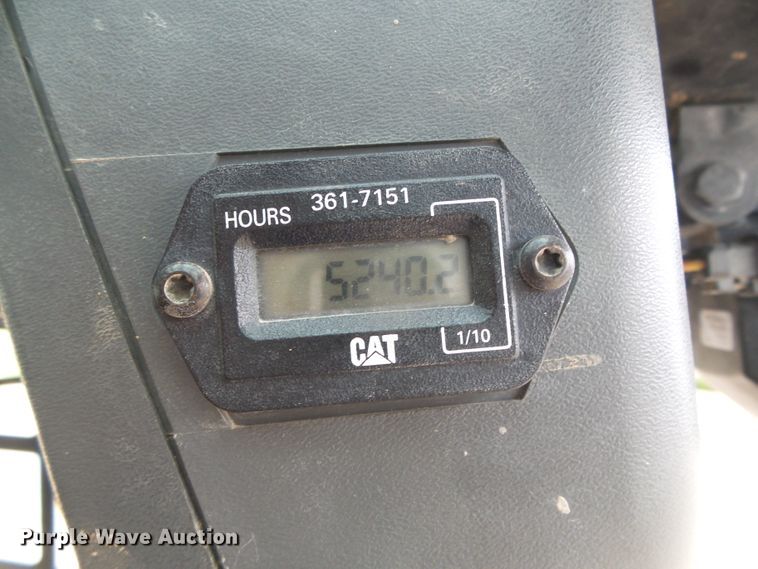 image for item DH4922 2012 Caterpillar 242B  Series 3 skid steer loader