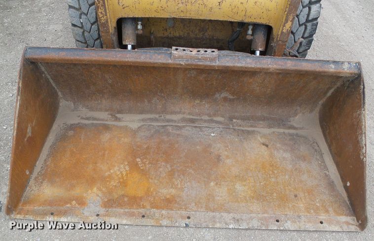 image for item DH4922 2012 Caterpillar 242B  Series 3 skid steer loader