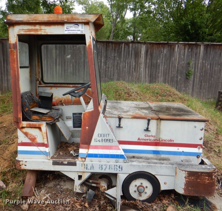 image for item DH5326 Clark 577-501 sweeper