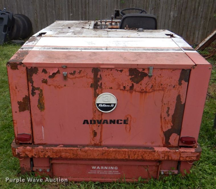 image for item DH5328 1983 Advance 560G sweeper