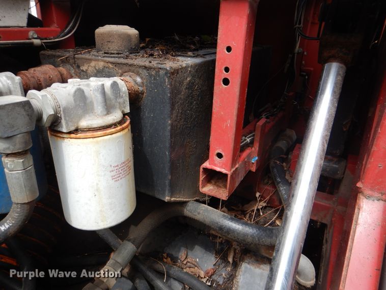 image for item DH5328 1983 Advance 560G sweeper