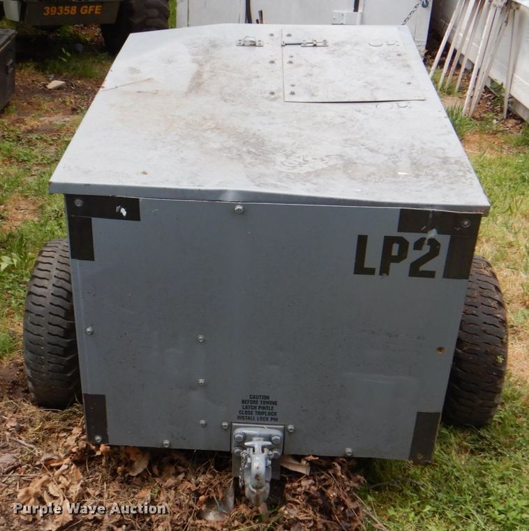 image for item DH5330 1991 Ingersoll Rand MC-2A air compressor
