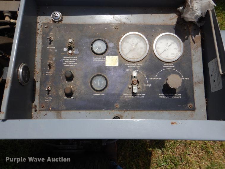 image for item DH5330 1991 Ingersoll Rand MC-2A air compressor