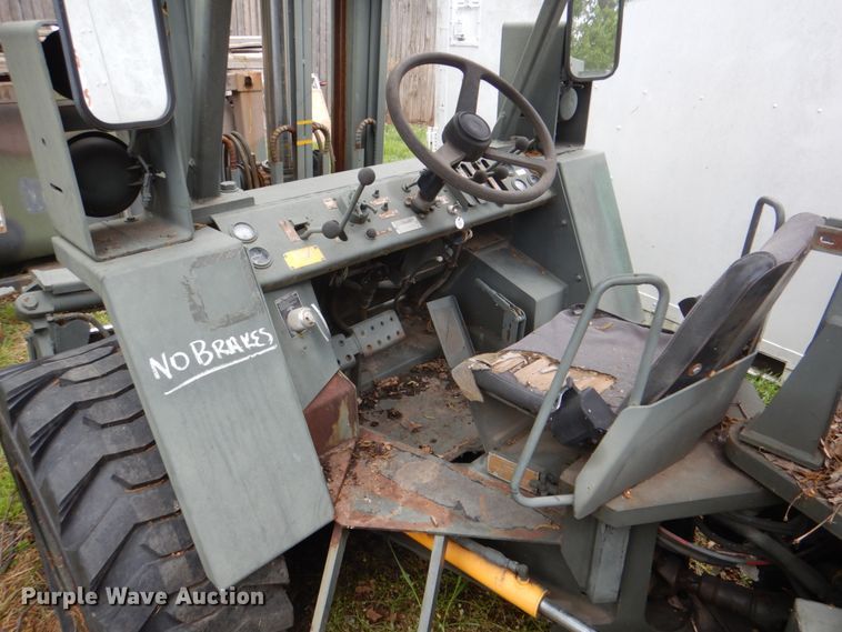 image for item DH5331 Case M4K forklift