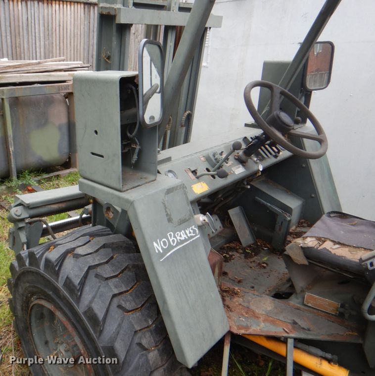 image for item DH5331 Case M4K forklift