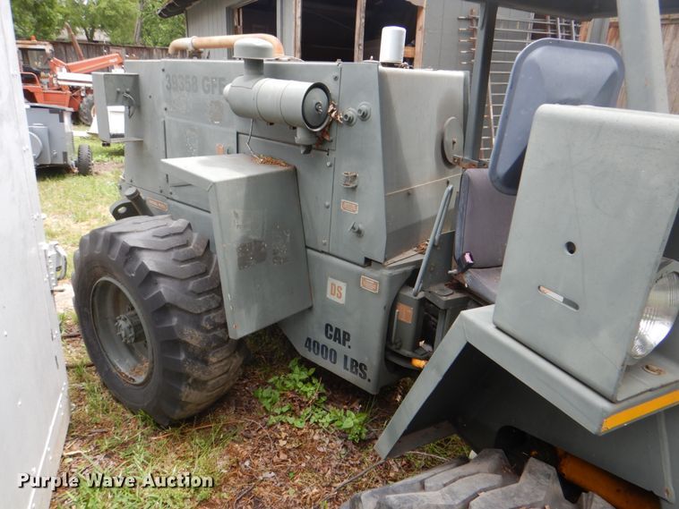 image for item DH5331 Case M4K forklift