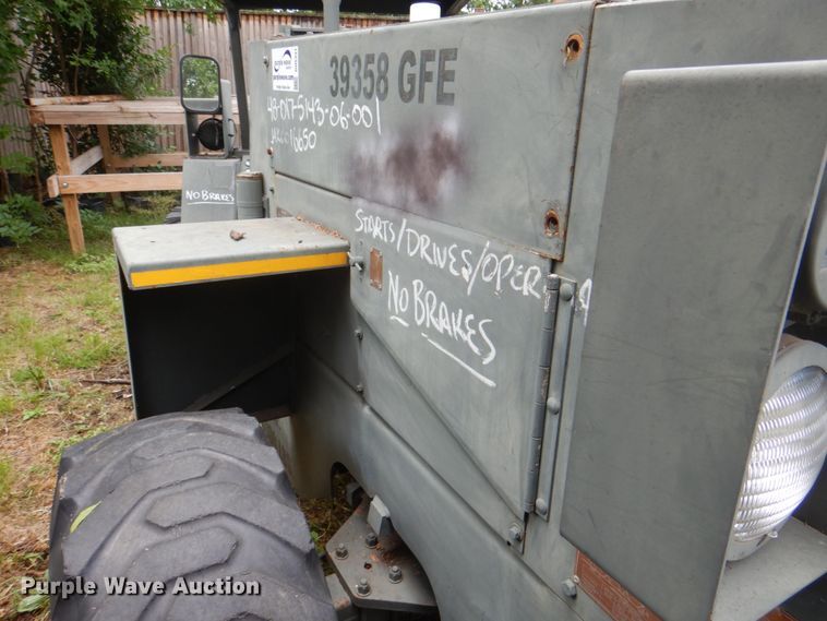 image for item DH5331 Case M4K forklift