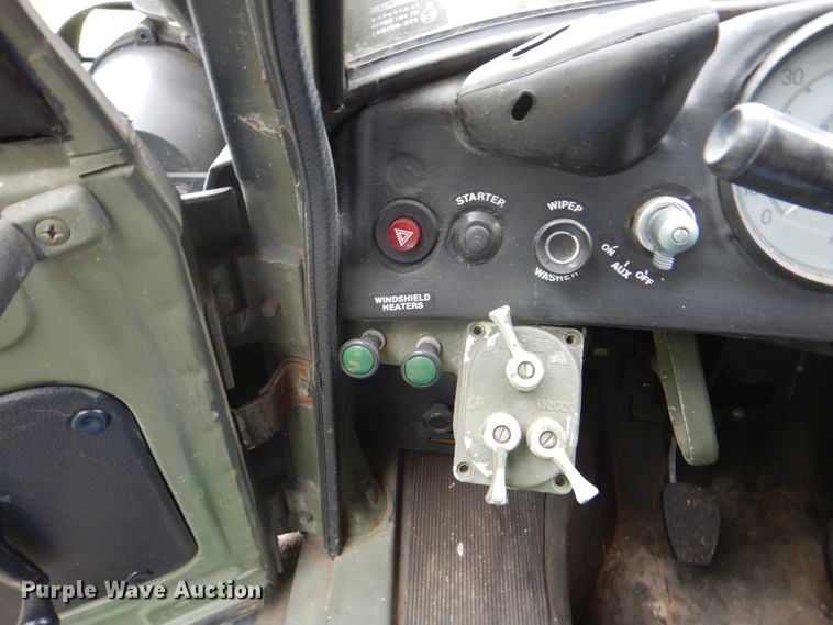 image for item DH5333 2005 Freightliner Unimog emplacement excavator