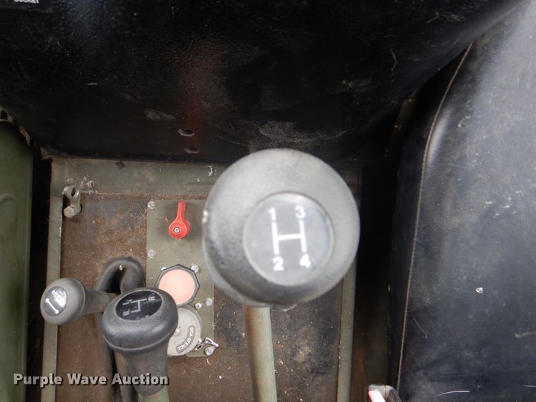 image for item DH5333 2005 Freightliner Unimog emplacement excavator