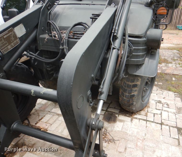 image for item DH5333 2005 Freightliner Unimog emplacement excavator