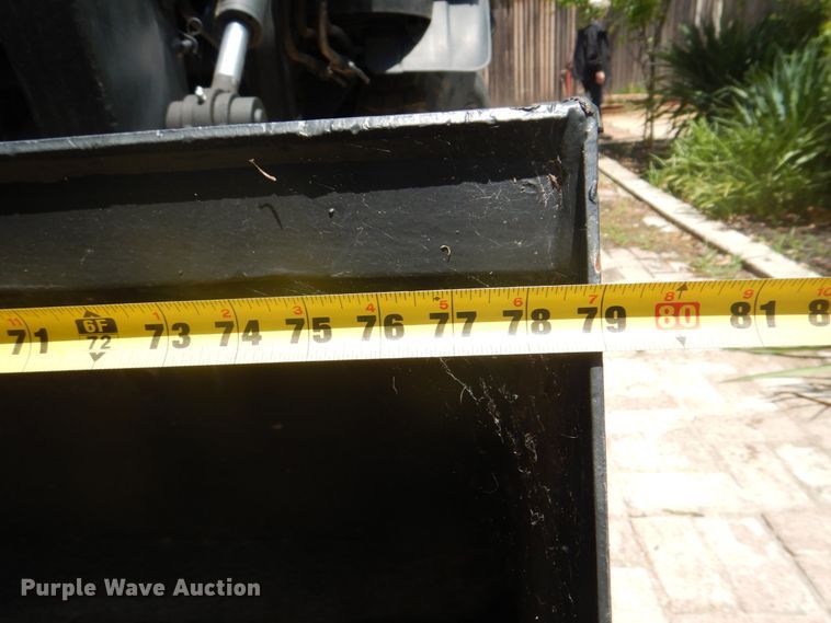 image for item DH5333 2005 Freightliner Unimog emplacement excavator